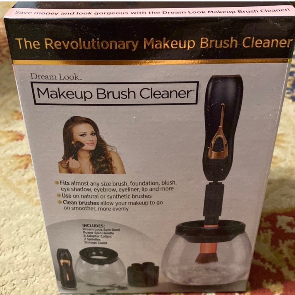 Makeup brush cleaner kit